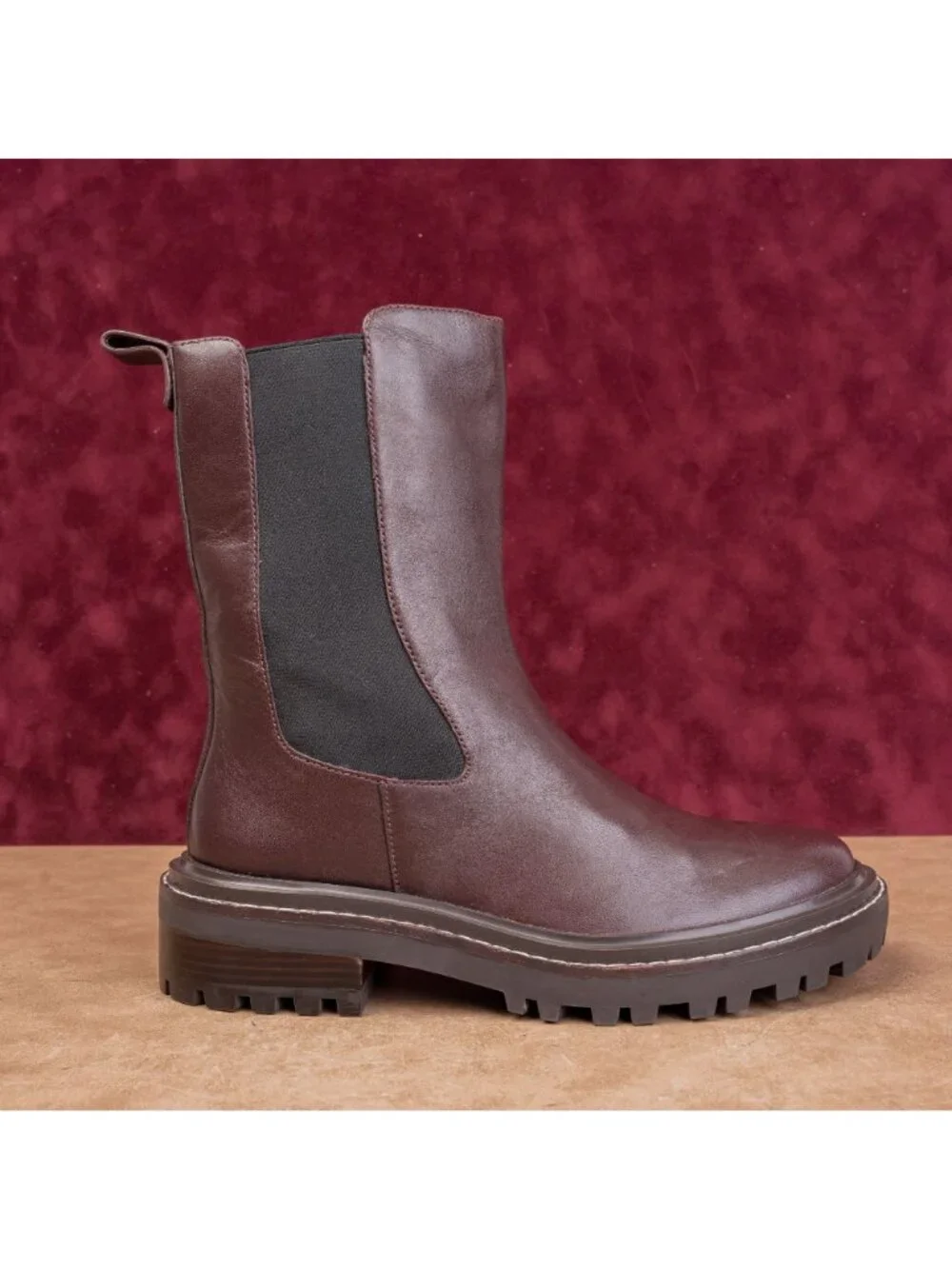 Tory Burch Women Benton Chelsea Fashion Burgundy Leather Lug Ankle Boots sz 8